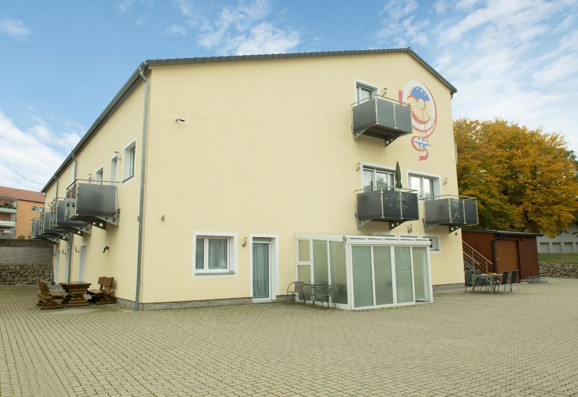 Boardinghouse Schellenberg Otel Donauwörth Dış mekan fotoğraf